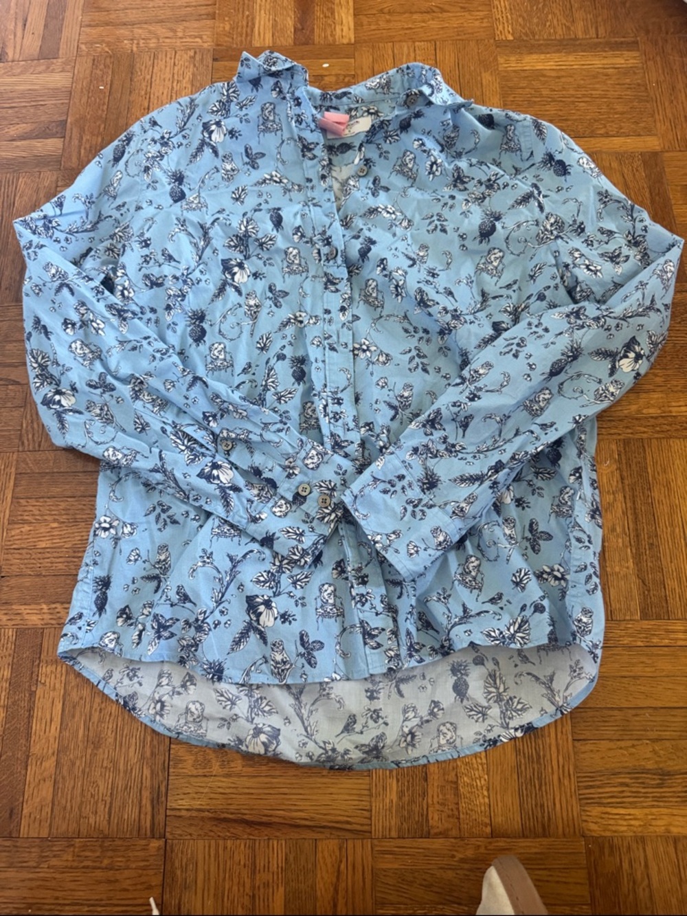 UNTUCKit Selina Light Blue Floral Button-Front Top